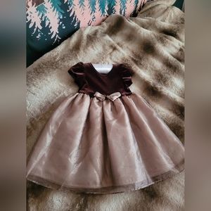 3T Perfectly Dressed Formal dress